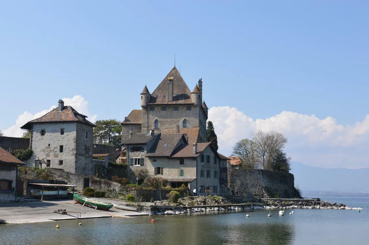 L'Ours Blanc Lodge Le Biot France
